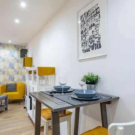 Apartment Sunlit Hideaway *